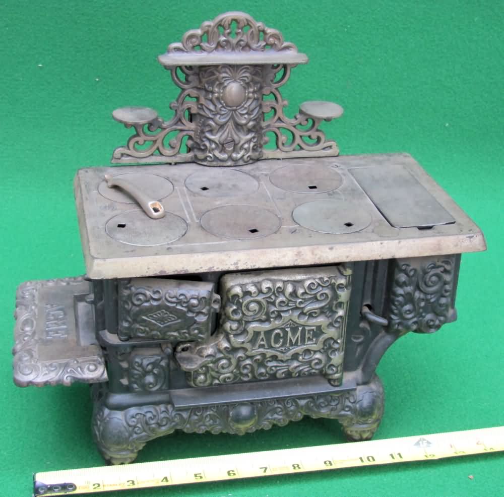 Antique Cast Iron Garland Salesman's Sample Stove