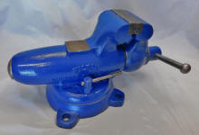 Wilton 4" Bullet Bench Vise w/ Swivel Base